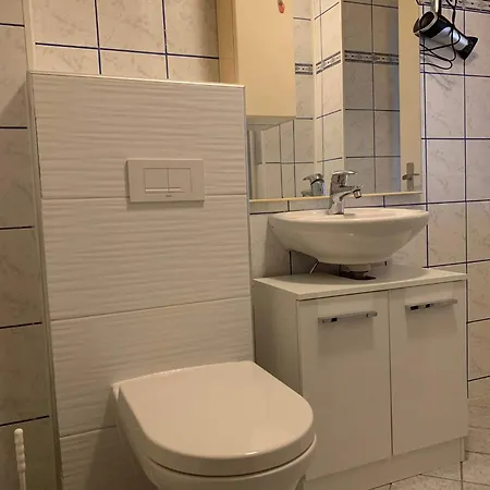 Ferienwohnung Montuerwohnung 公寓 *